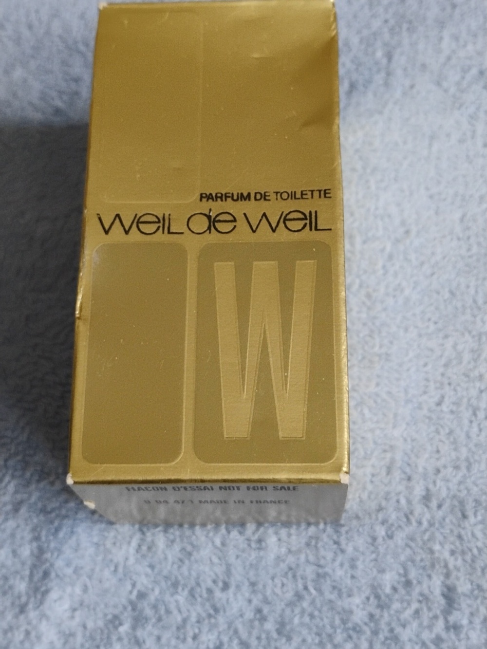 Perfume Samples - Picture 2 of 5